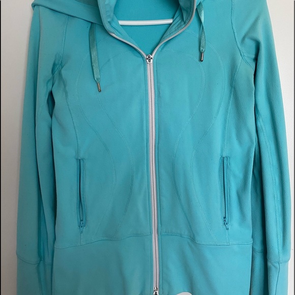 Lululemon Stride Hoodie. Size 4 - Picture 6 of 6